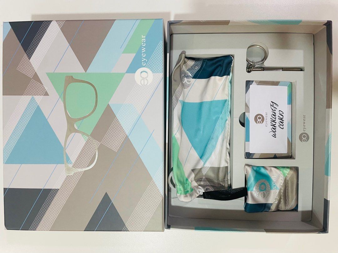 EO Eyeware Box & Accessories (Category: Vision Care) located in Paranaque City. Submitted by jb717 (Listing ID 1254339053, Image 2). Description: EO Eyeware Box and accessories only.