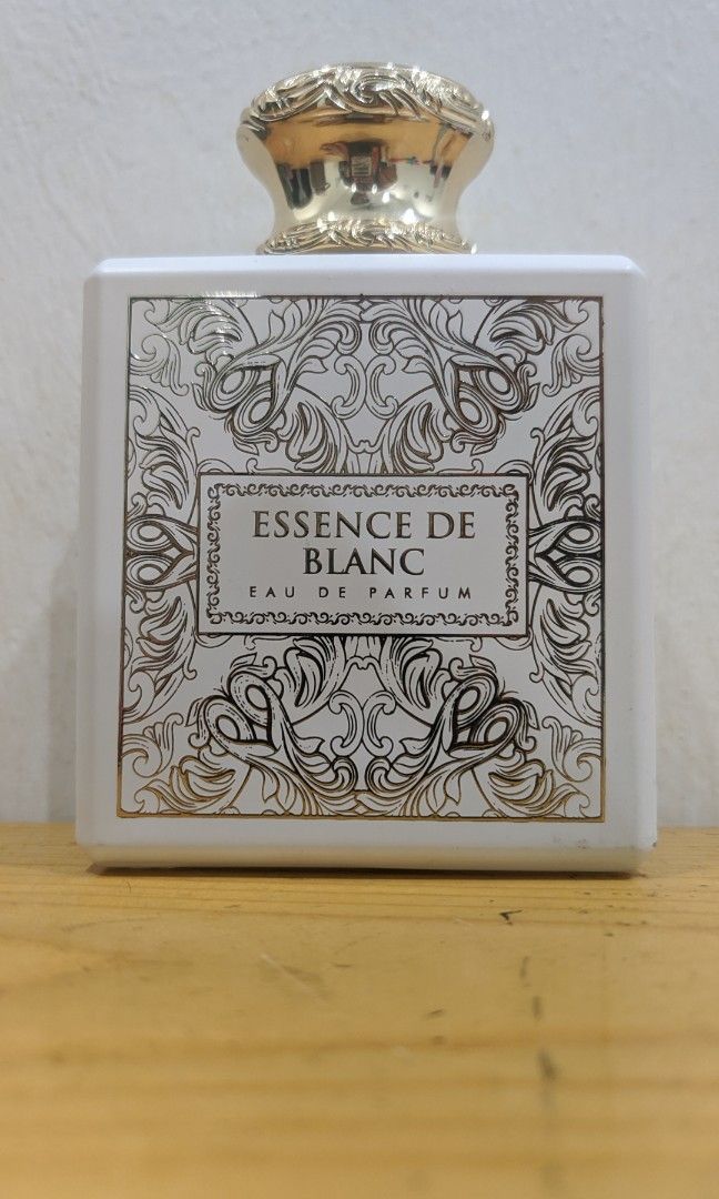 ESSENCE DE BLANC (Inspired by Louis Vuitton - Imagination)