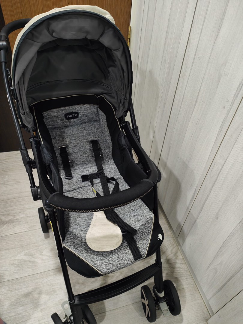 Evenflo convertible stroller