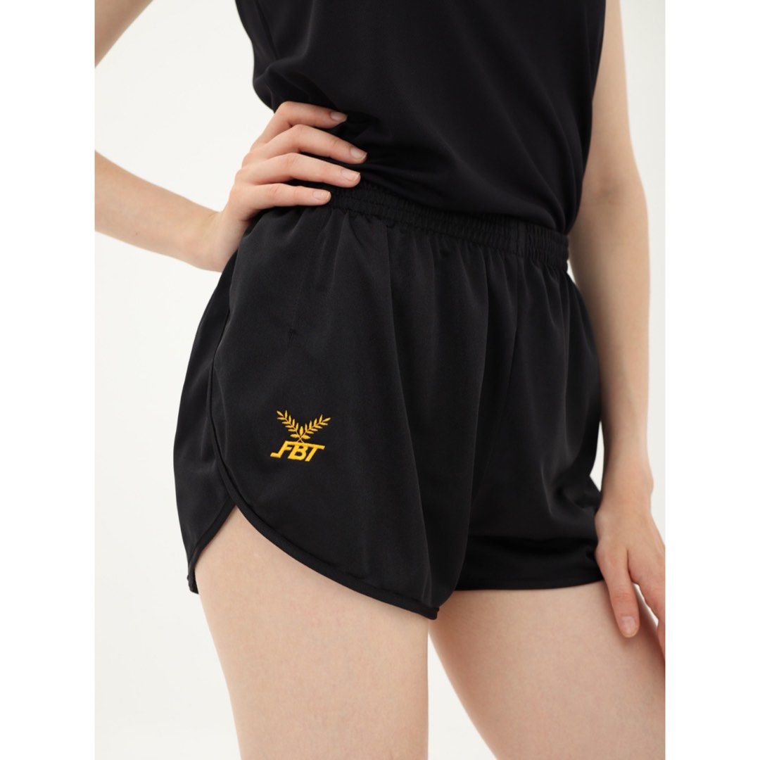 Curve discount cut shorts