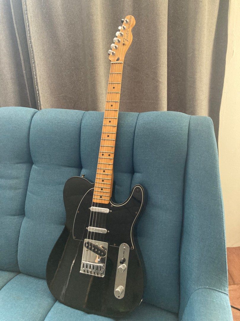 Fender Deluxe Blackout Telecaster