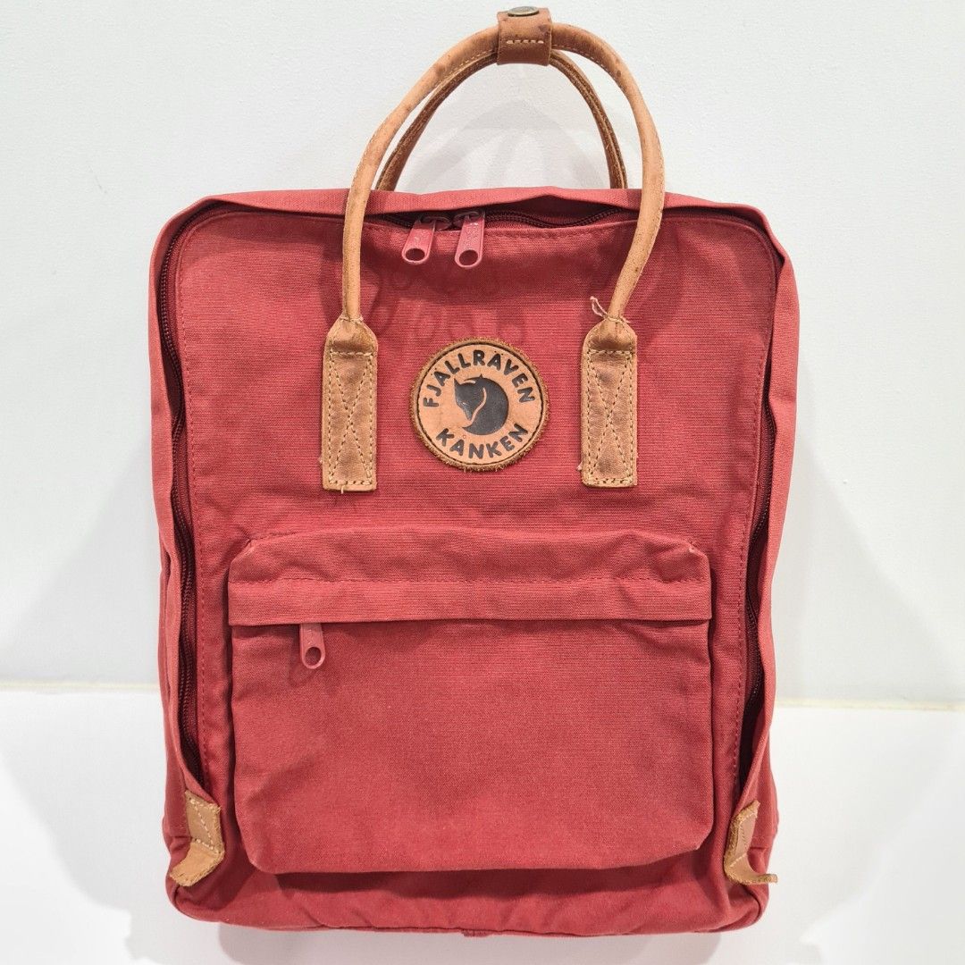 Kanken No 2 Backpack Deep Red FJALLRAVEN Water resistant hiking camping traveling school bag leather men women unisex RARE limited AUTHENTIC