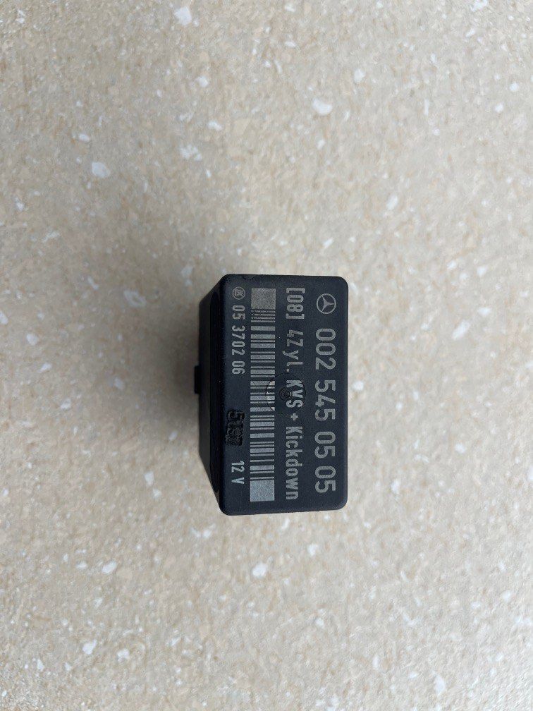 Fuel pump relay w124 Mercedes, Car Accessories, Accessories on Carousell