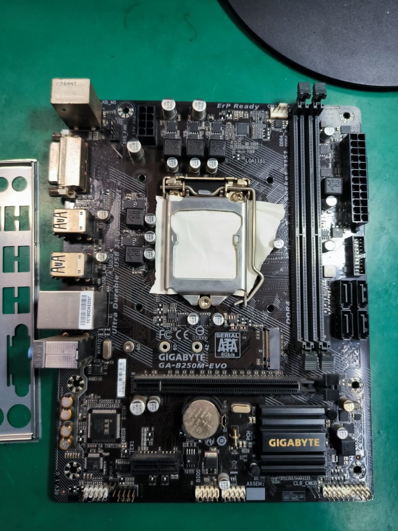 GIGABYTE B250MEVO MOTHERBOARD INTEL LGA1151 7th/6th Gen DDR4 M.2 MATX