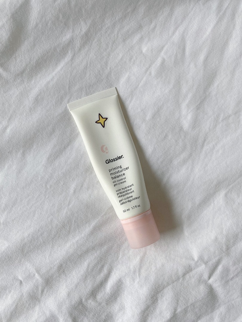 Glossier Priming Moisturizer Balance, Beauty & Personal Care, Face