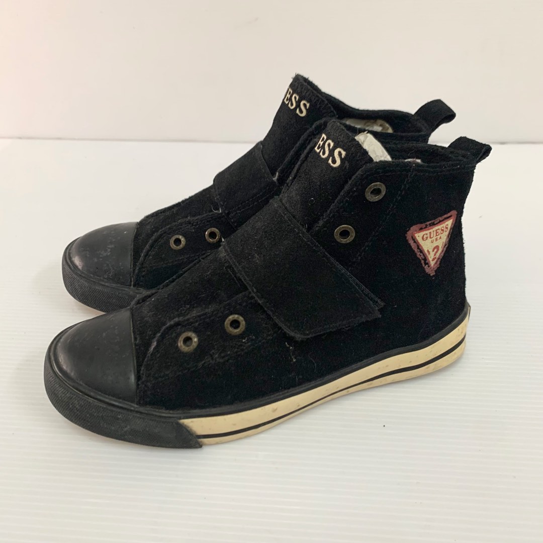Guess deals suede shoes