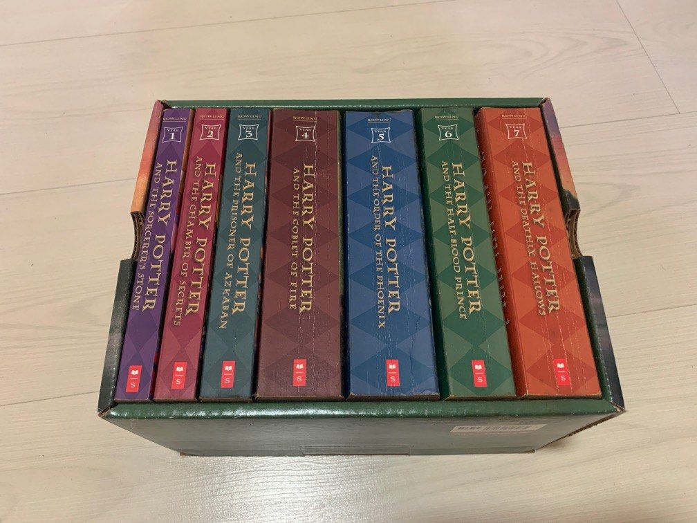 Harry Potter Complete Box Set, Hobbies & Toys, Books & Magazines ...