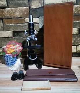 Hino Milton Japan 40x-600x Microscope Set (AS IS)