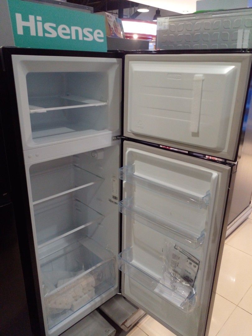Hisense Inverter Two Door Refrigerator (Category: Refrigerators and Freezers) located in Makati City. Submitted by francohomeappliancestrading (Listing ID 1254322145, Image 2). Description: For Cash Transaction Only Brandnew/Receipt Semi Auto Defrost Inverter 7.3cft RD27DR Cash:14,990 •Semi-Auto Defrost •Tempered Glass •Adjustable Thermostat No Frost Inverter 7.2cft RD26WR Cash:16,990 •Total No-Frost •Energy Saving •Multi Air Flow System 1yr Warr