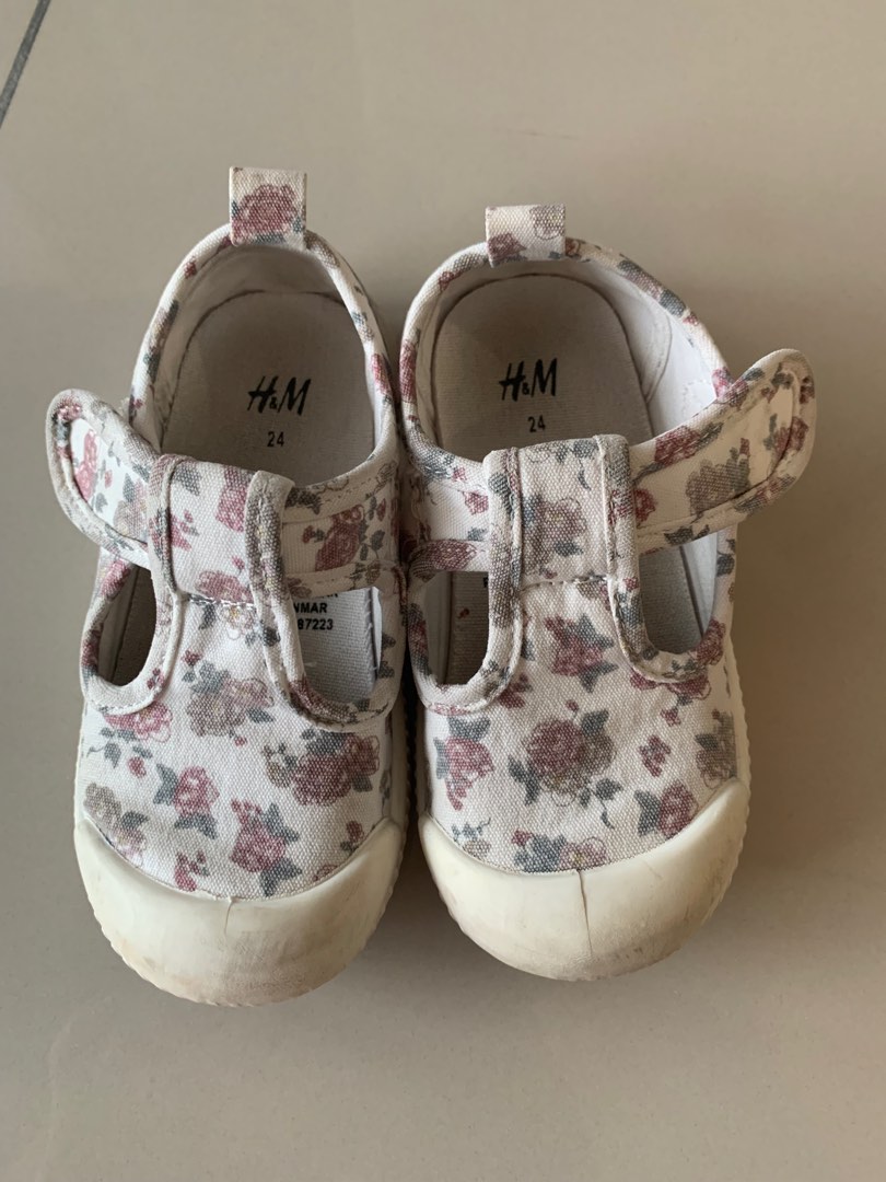 H M floral shoes