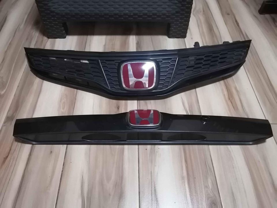 Honda Jazz GE Grille & Rear Garnish (Red H Badges), Car Parts ...