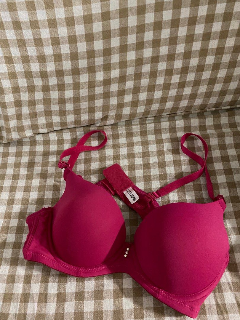HQ Push up bra 36/80 LOVE THE COLOR, Women's Fashion, Undergarments &  Loungewear on Carousell