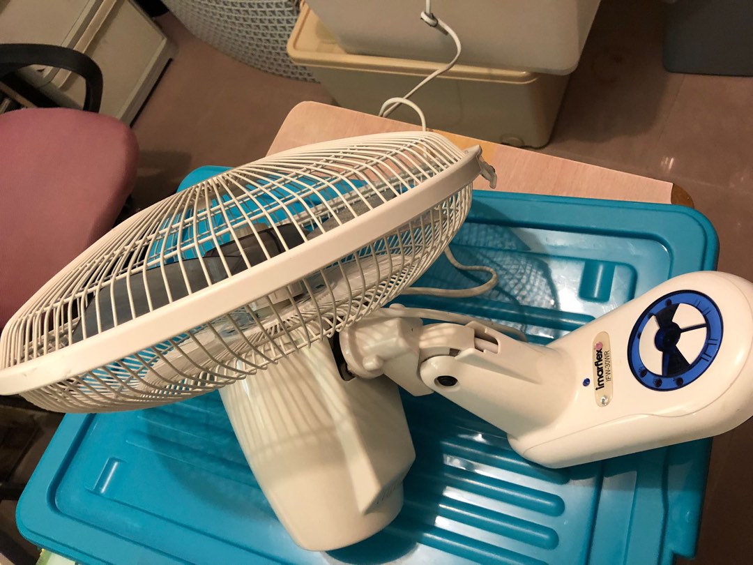 IMMARFLEX 伊瑪牌掛牆風扇 直徑 15 吋 有遙控, 家庭電器, 其他家庭電器 - Carousell