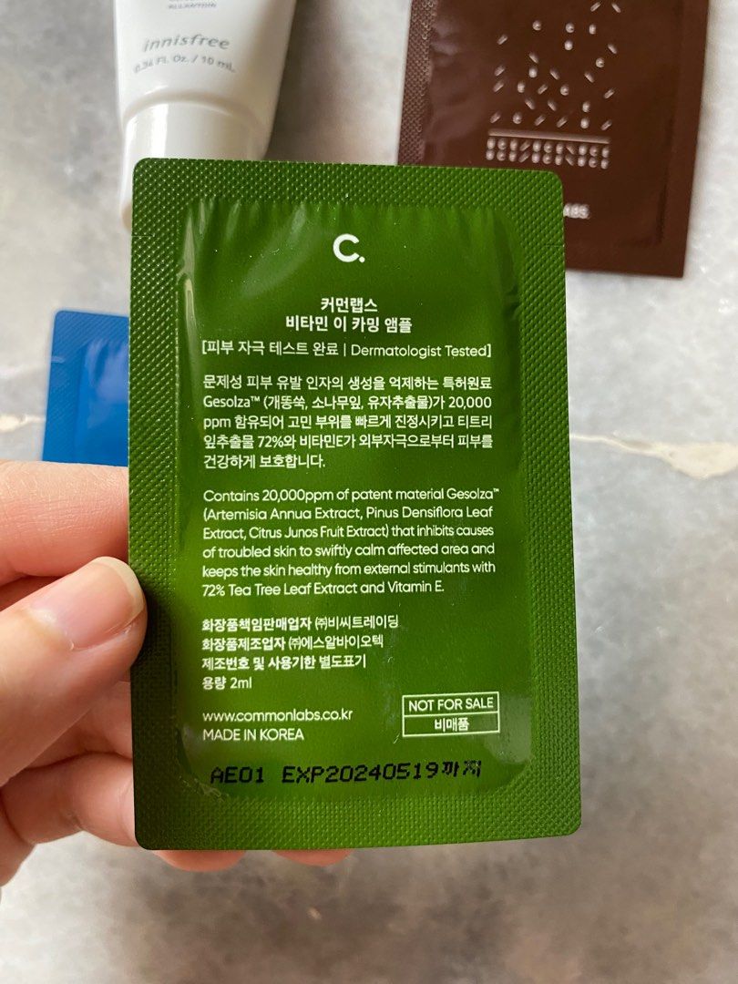 Innisfree Blueberry Rebalancing 5.5 Cleanser 10ml + FREE 3 pcs