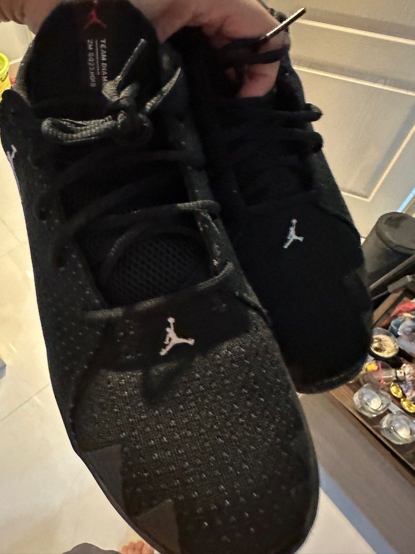 jordan diamond basketball shoes