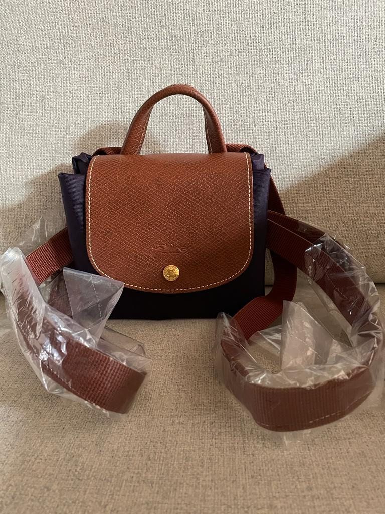 Longchamp haversack Women s Fashion Bags Wallets Purses Pouches on Carousell