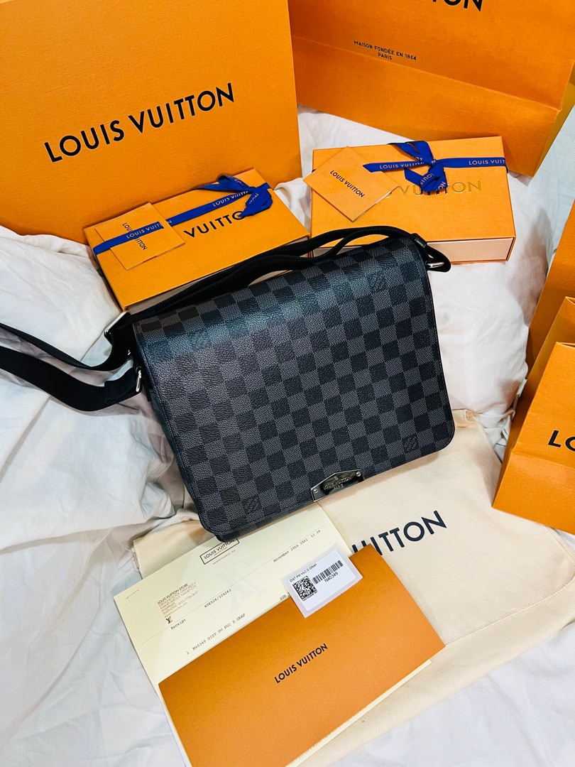 LOUIS VUITTON District PM NV2 Shoulder Bag N40349 Damier Graphite Black Louis  Vuitton