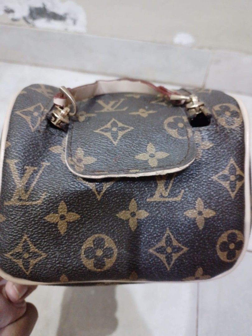 Louis Vuitton Make Up Tas