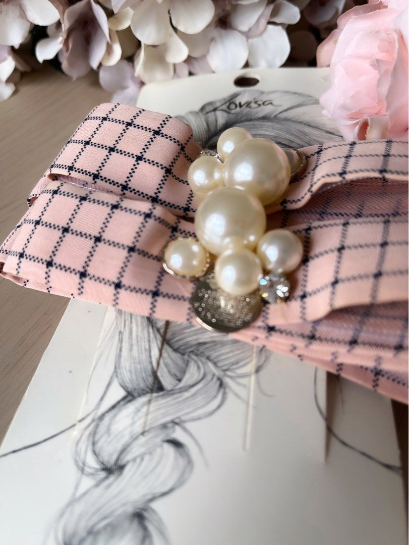 Lovisa pearl on sale hair clip