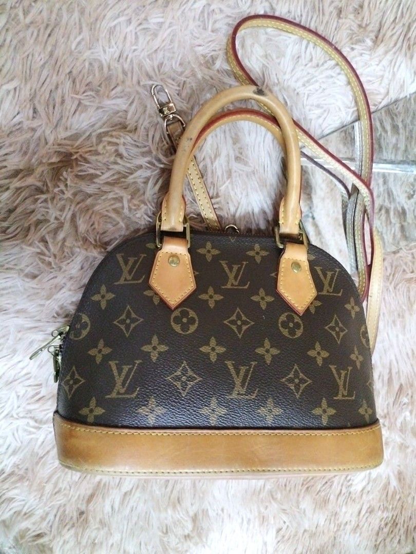 Lv alma hotsell monogram