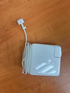 MagSafe 2 power adapter