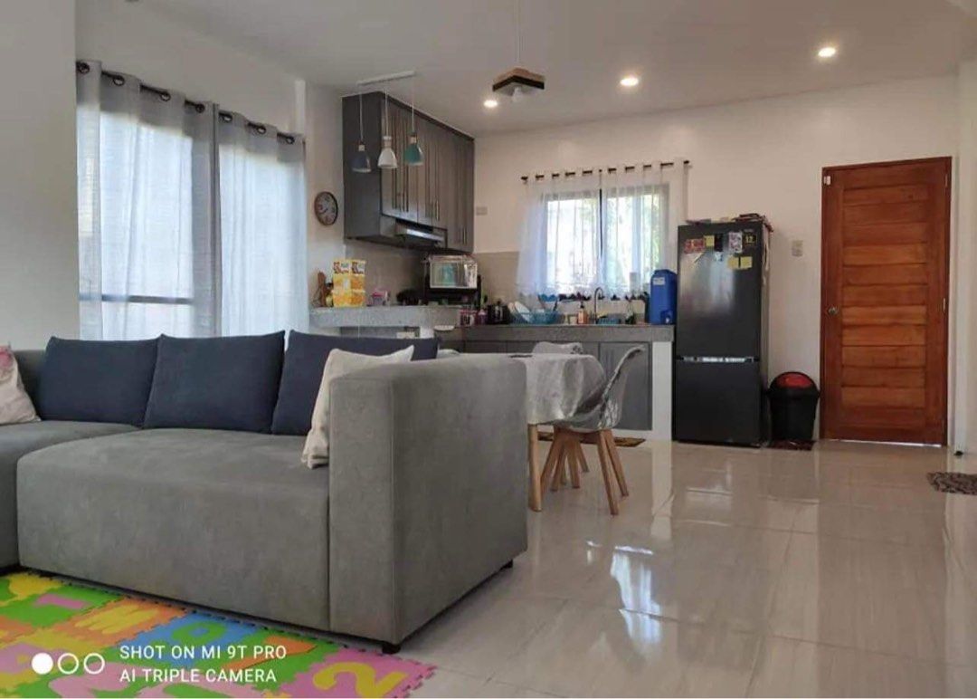 Metrogate silang estates resale house, Property, For Sale, House & Lot