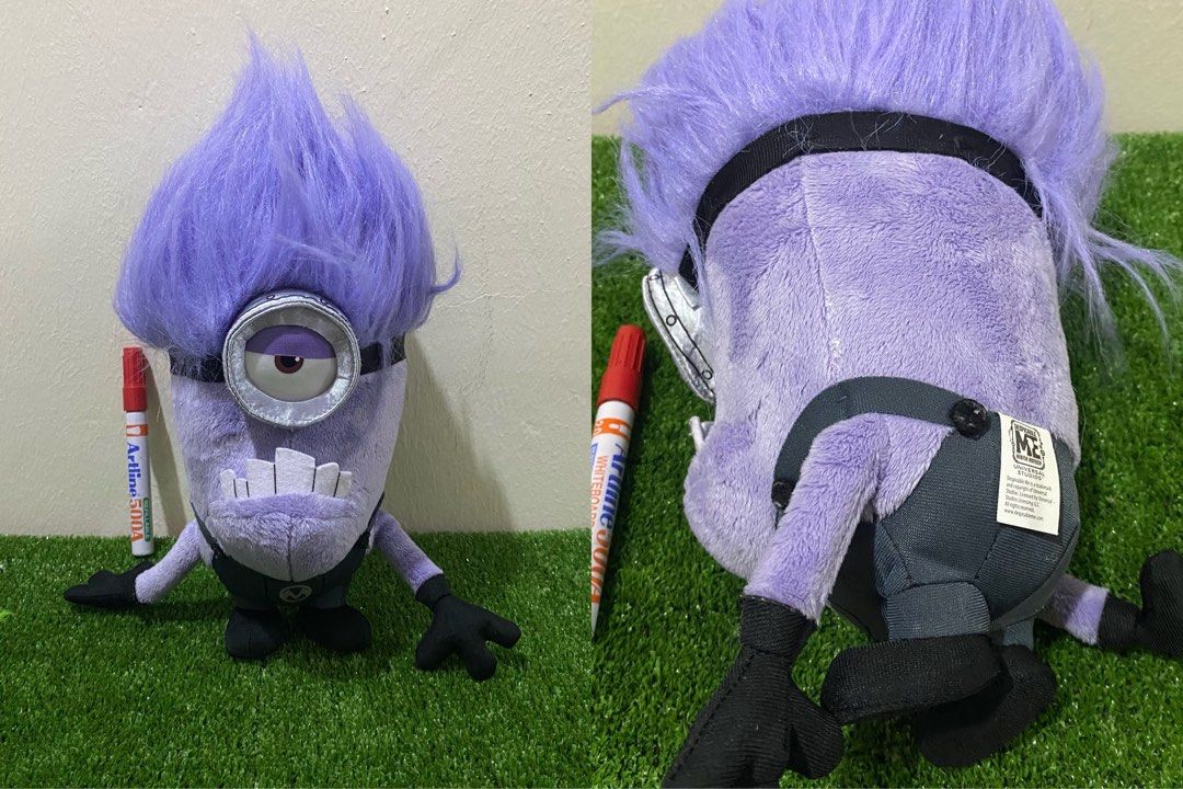 Purple minion plush hotsell
