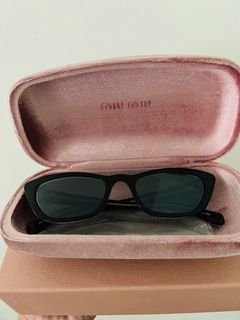 MIU MIU Cat Eye Sunglasses (Black & Dark Grey Lenses) ** Original / Authentic / Never been used **