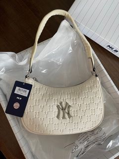 Jual MLB NY Yankees Monogram Jacquard M Cross Bag In White