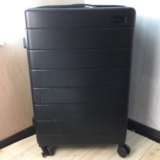 MONSAC Medium Hardshell Travel Luggage Carrier Suitcase (Black/ AS IS)