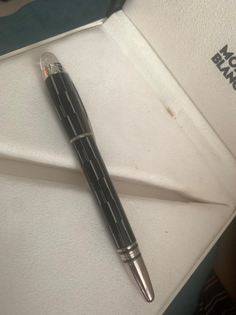 Montblanc starwalker black top mystery ballpoint pen
