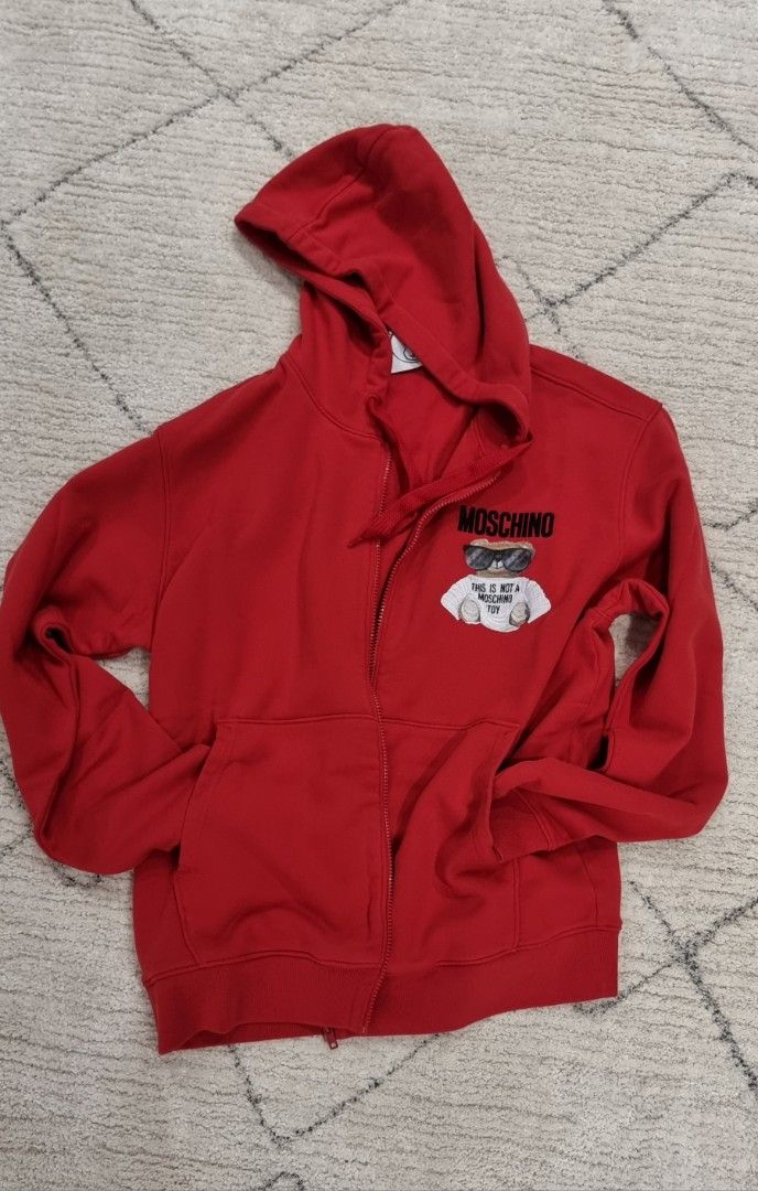 Red best sale moschino hoodie