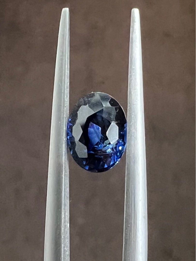 Genuine blue sapphire top