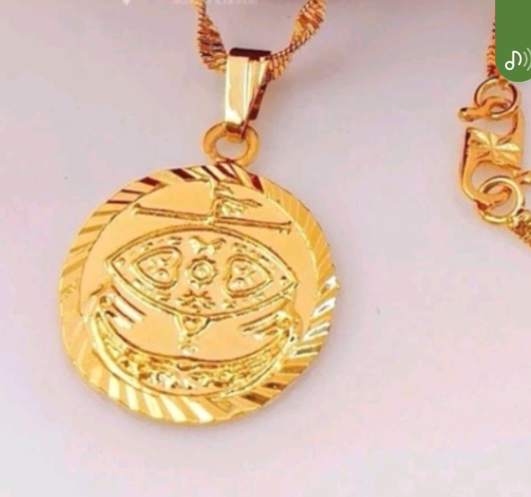 Gold coin sales necklace set