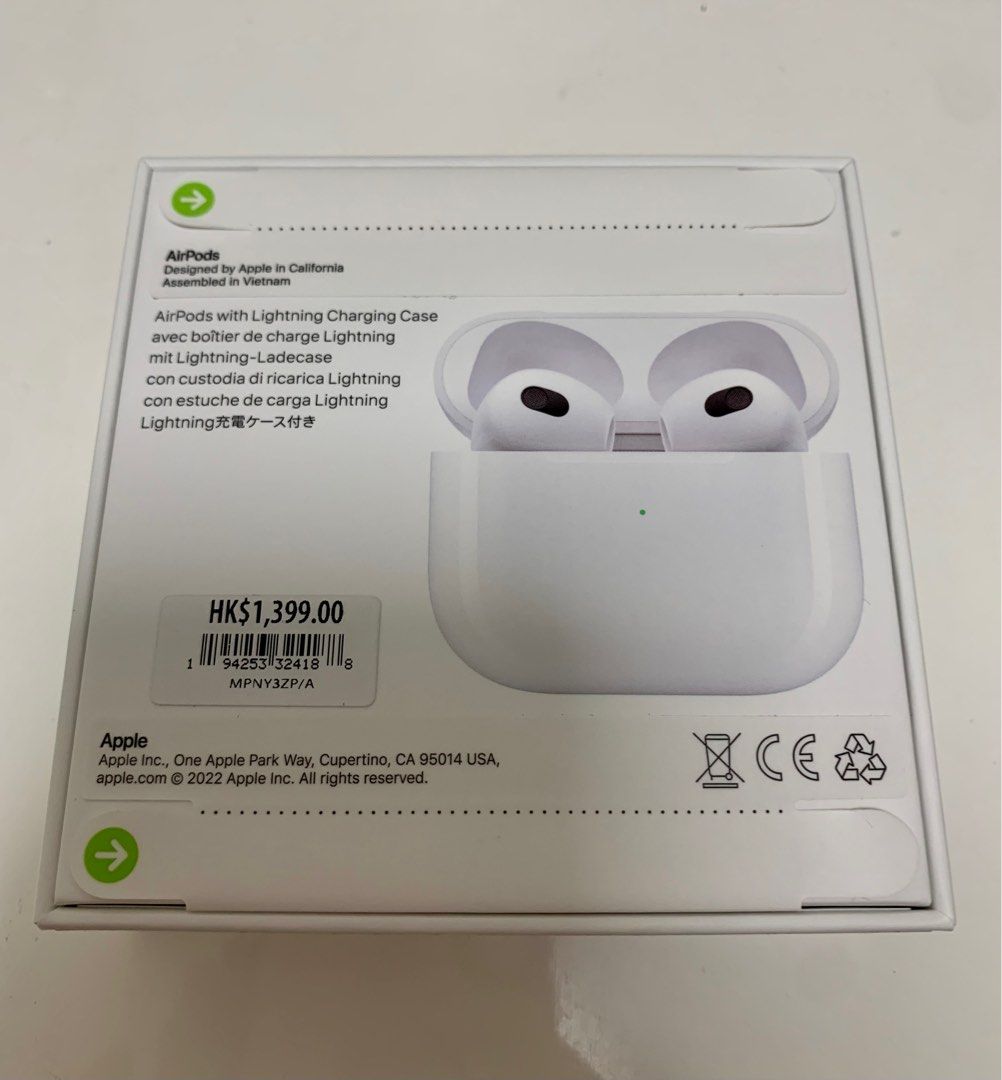 NEW] Apple AirPods (3rd generation) with Lightning Charging Case