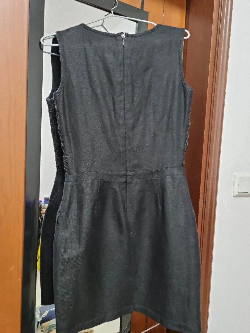 Next Petite size 8 mini Black dress with pockets patterned front