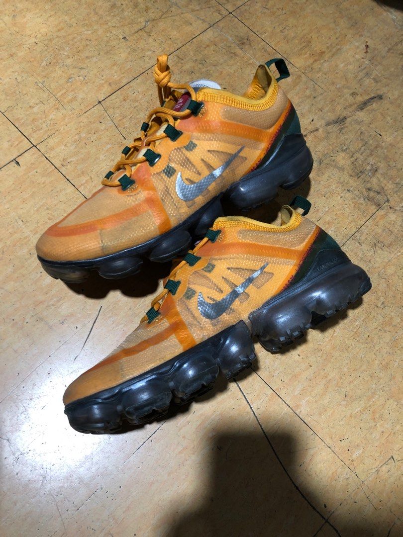 Nike vapormax 2025 canyon gold