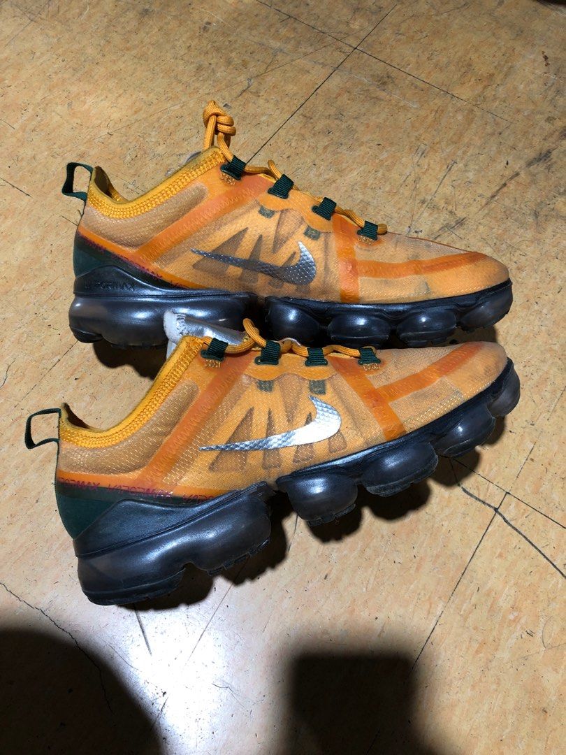 Nike Air VaporMax 2019 Canyon Gold Men s 26.5 cm Men s Fashion Footwear Sneakers on Carousell