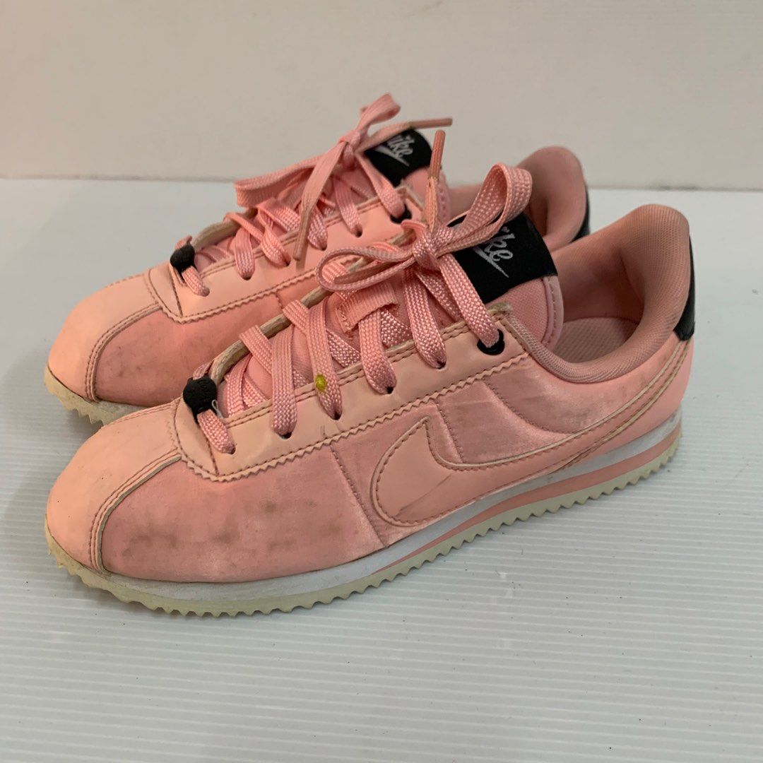 Pink outlet suede cortez