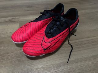 Nike Phantom GX Academy Football Boots