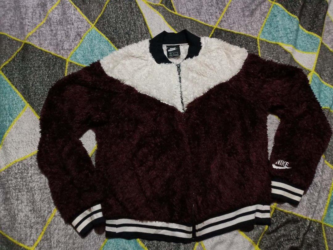 Nike sherpa sales bomber jacket
