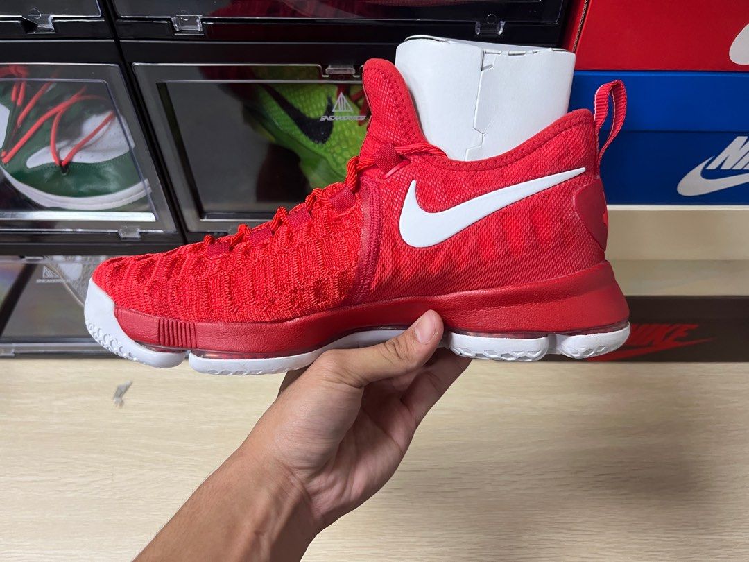 Kd 9 store all red