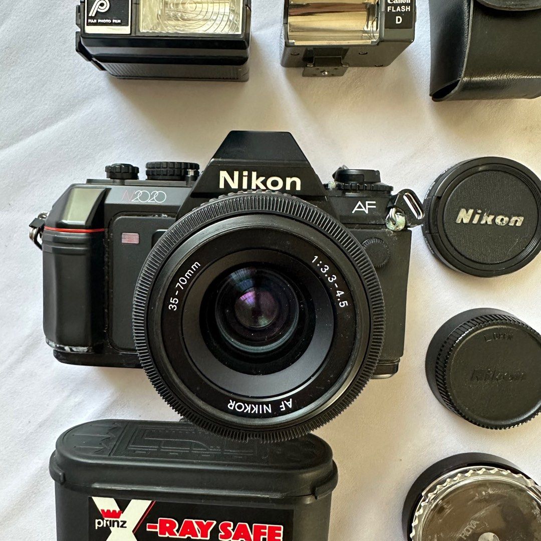 NIKON N2020 AF Vintage Camera SLR, Fotografi di Carousell