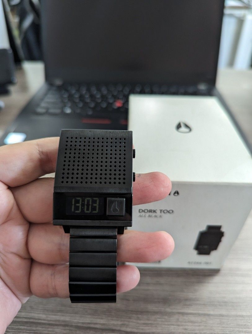 Nixon dork too black 2025