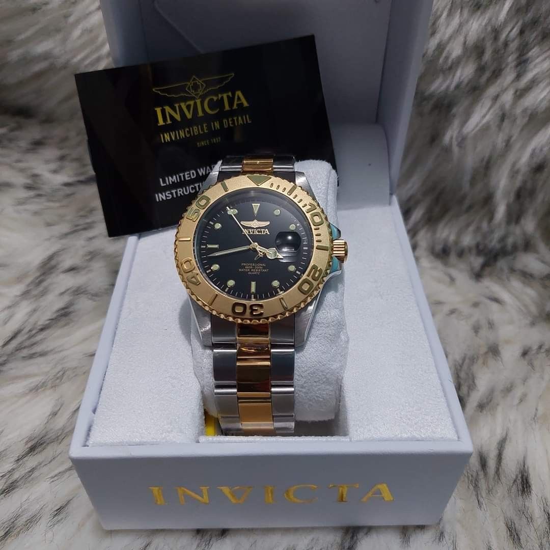 Invicta 29941 deals