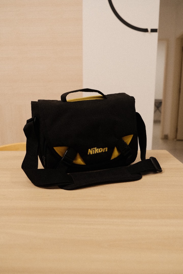 ORIGINAL CLASSIC NIKON DSLR BAG, Photography, Photography Accessories