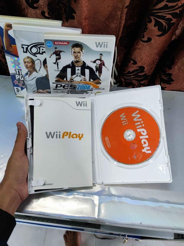 Original Nintendo Wii Disc Games. 4 Pack., Video Gaming, Video Games