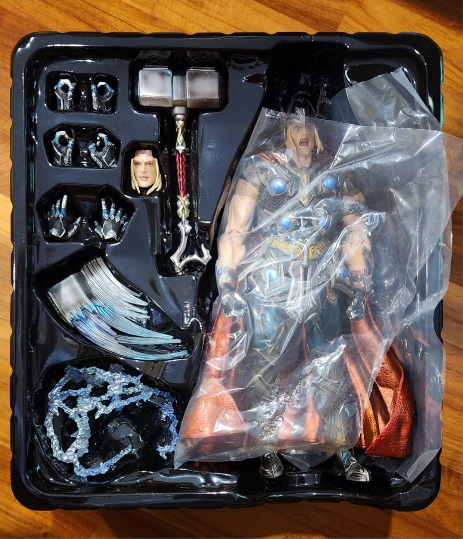 Thor play arts kai sales