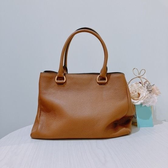 Prada vitello grain leather tote sales bag
