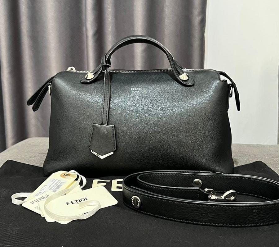 Pre Fendi BTW Small Medium Black SHW 2017 Barang Mewah Tas
